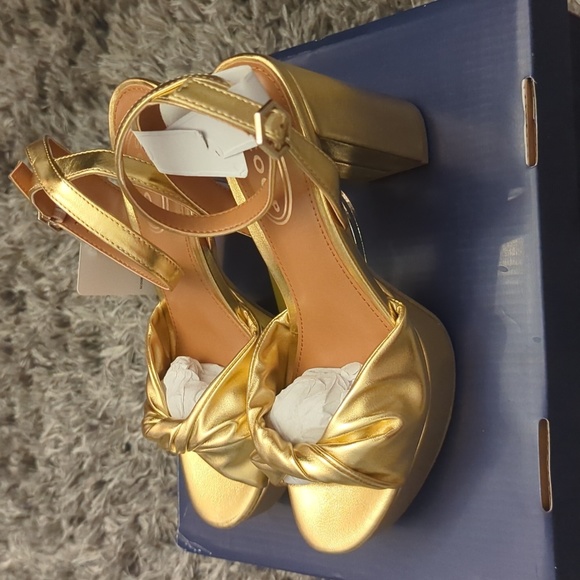 Scoop Women's Platform Heeled Sandals Size 6 - Picture 4 of 5